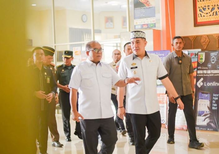 Bupati Dendi Ramadhona Terima Kunjungan Kerja dan Silaturahmi Pj. Gubernur Lampung