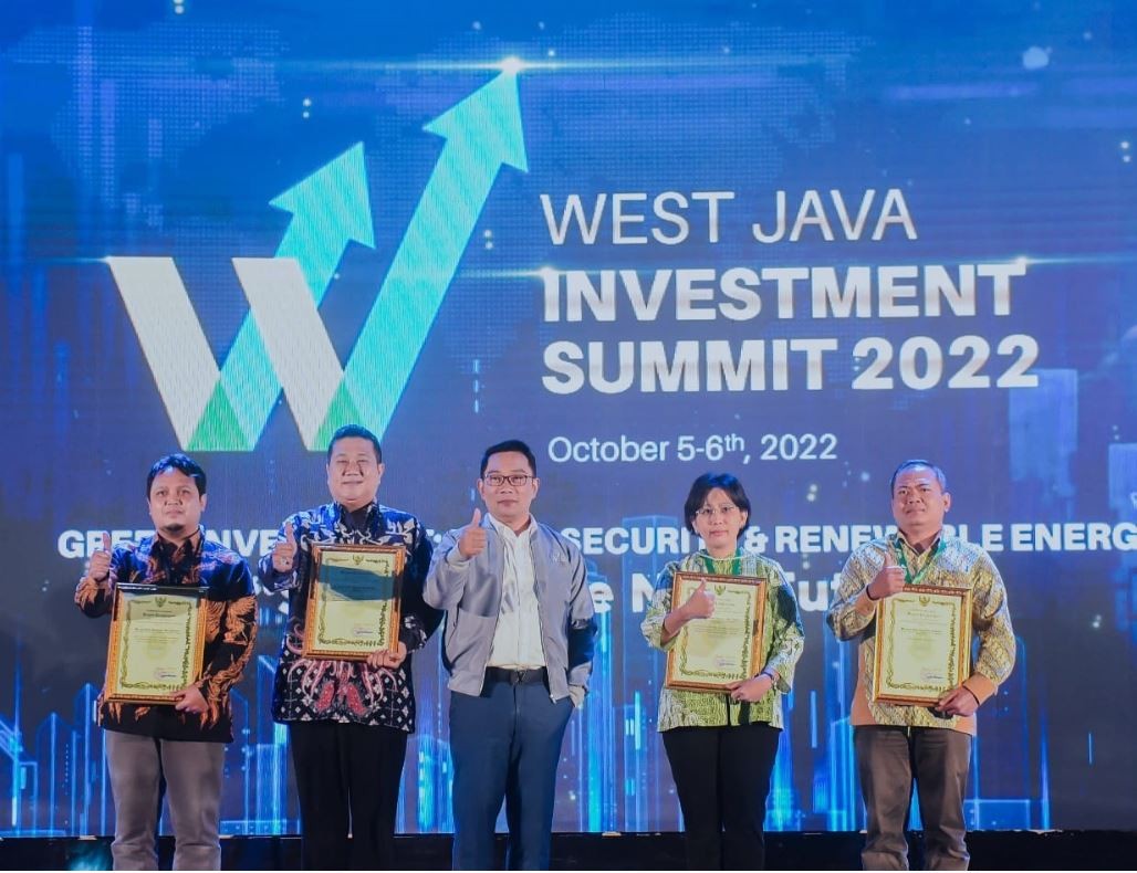 Coca-Cola Europacific Partners Indonesia Menerima Penghargaan  Renewable Energy Award 