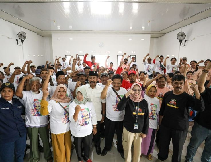 Gelar Penyuluhan Pertanian Pupuk Organik Cair, Mak Ganjar dan Petani Lampung Timur Video Call Ganjar