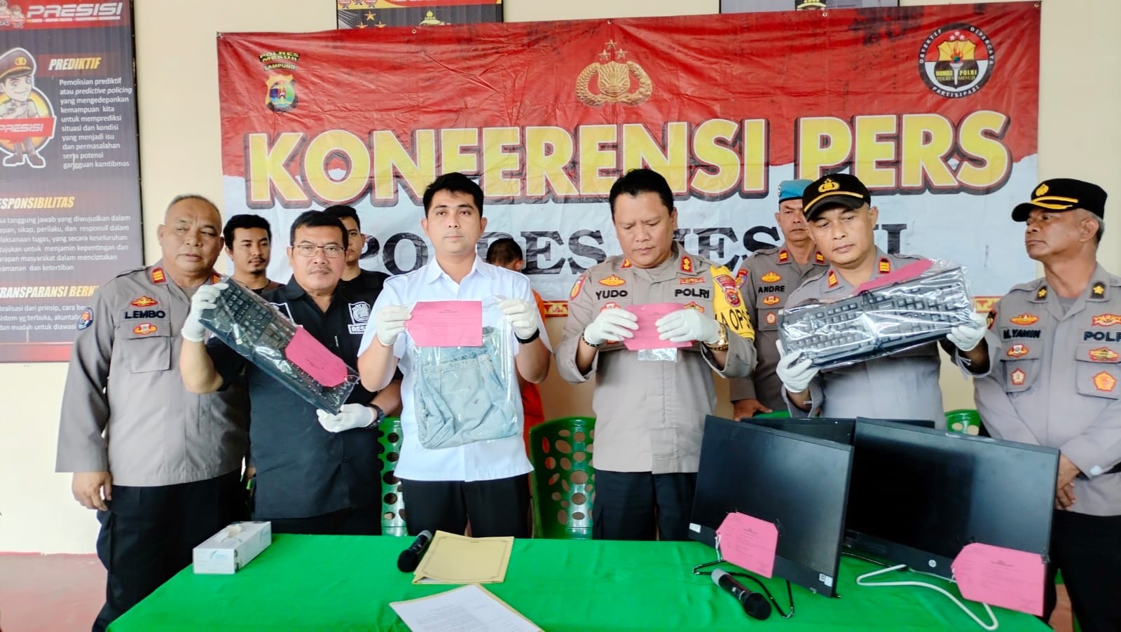 Jajaran Polres Mesuji Polda Lampung, bersama Polsek Tanjung Raya, melaksanakan Press Release atas ke