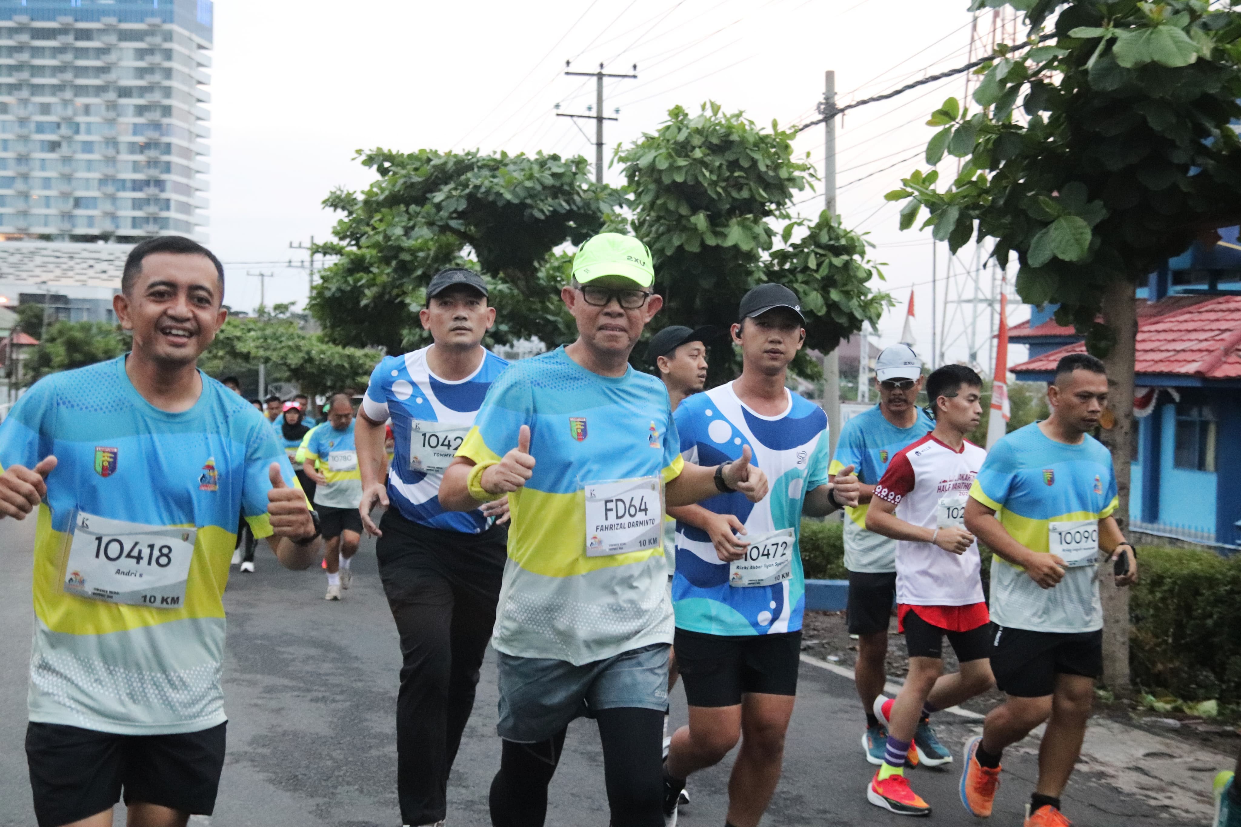 Sekdaprov Lampung Lepas Peserta Lampung Half Marathon Tahun 2023
