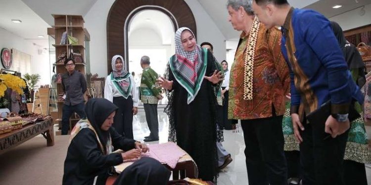 Riana Sari Arinal Terima Kunjungan Duta Besar Palestina di Gedung Dekranasda Lampung
