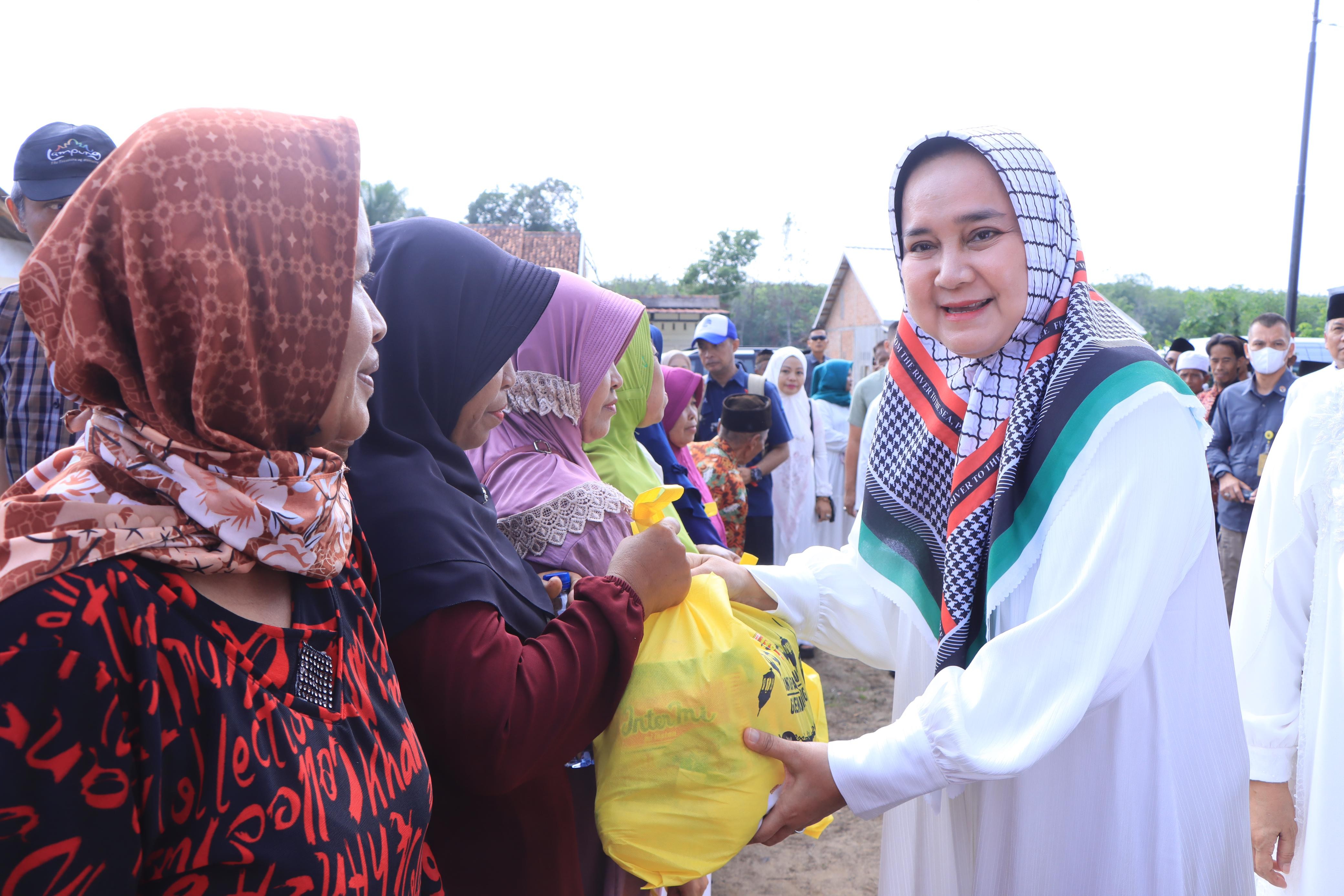 Kunjungan Kerja Ke Kabupaten Mesuji, Gubernur Arinal Djunaidi   Memberikan Sejumlah Bantuan