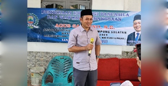 Anggota DPRD Lampung Selatan Agus Sartono Gelar (IPWK) di Desa Suka Banjar 