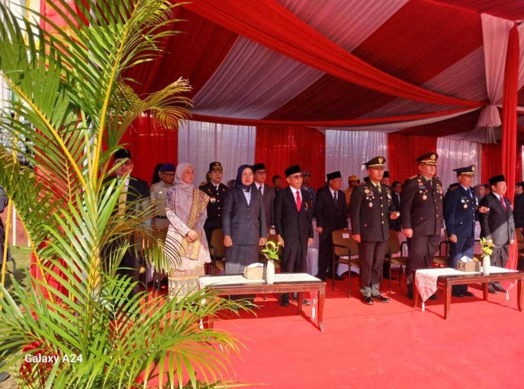 Rektor Universitas Lampung Hadiri Upacara HUT ke-60 Provinsi Lampung