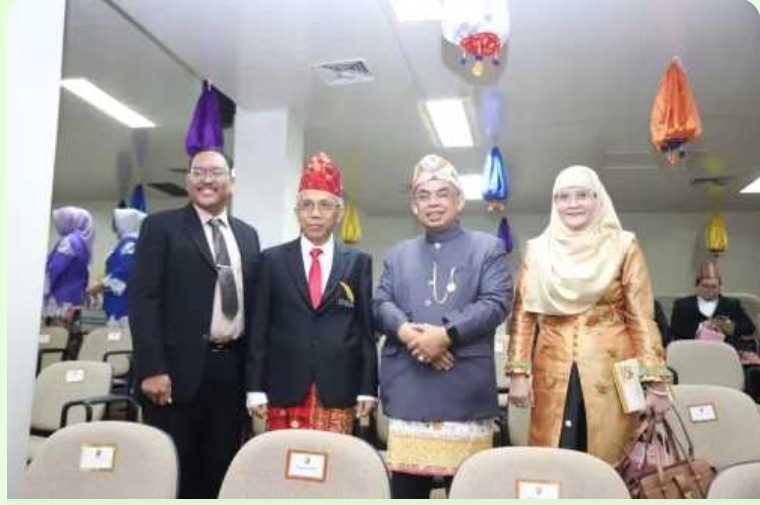 Warek PKTIK Hadiri Rapat Paripurna Istimewa DPRD Lampung