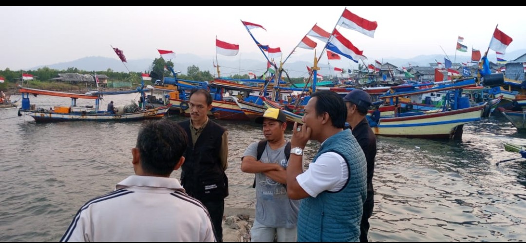 Keliling Gudang Lelang, Bung Iqbal  Disambut Antusias Warga dan Nelayan