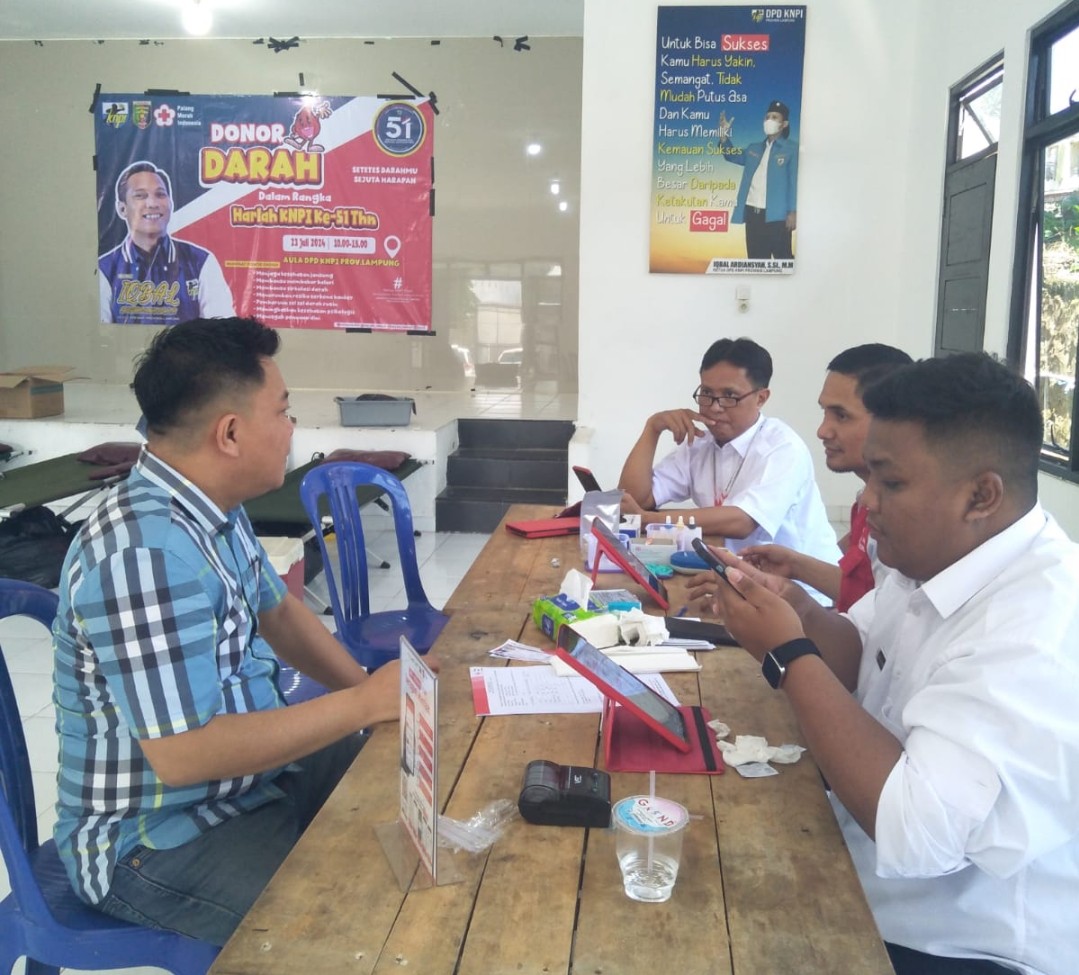 KNPI Menggelar Acara Donor Darah Dalam Rangka Memperingati Hari Lahir KNPI Yang ke-51
