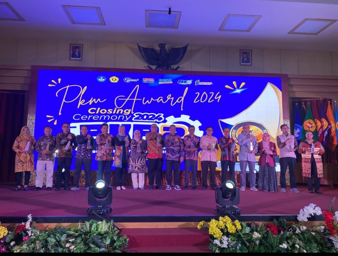 Unila Raih Penghargaan Perguruan Tinggi Penerima Insentif Terbanyak PKM Award 2024