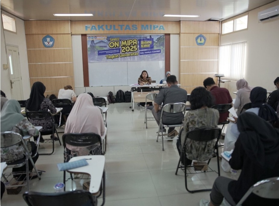 Unila Gelar ONMIPA-PT 2025, 215 Mahasiswa Ikuti Kompetisi Sains