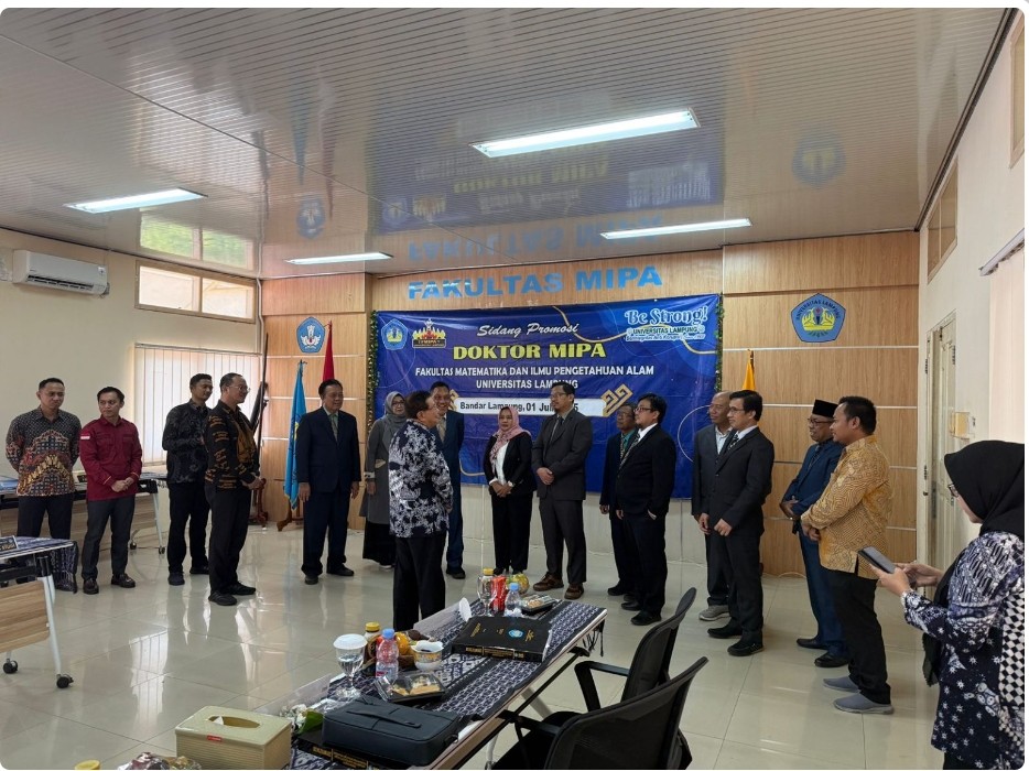 Unila Kembali Luluskan Doktor Baru