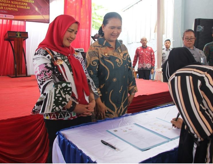 Walikota eva dwiana hadiri MoU program Griya Abhipraya kemenkumham lampung