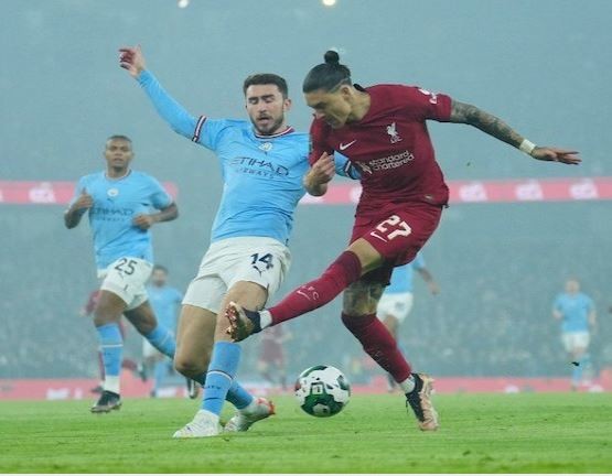  Man City vs Liverpool, Darwin Nunez Dikritik Netizen