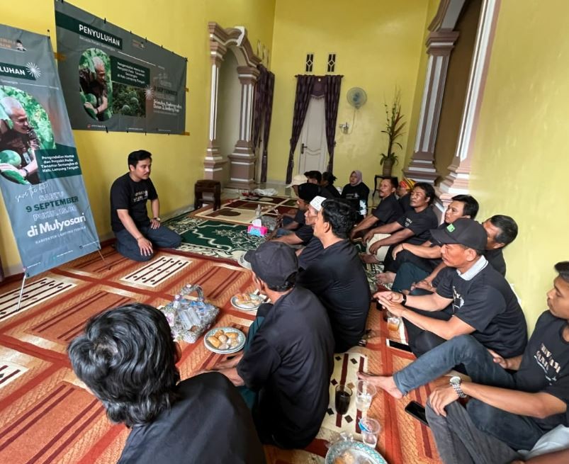 Crivisaya Ganjar Adakan Penyuluhan Pengendalian Hama Tanaman Semangka Bagi Petani di Lampung Tengah