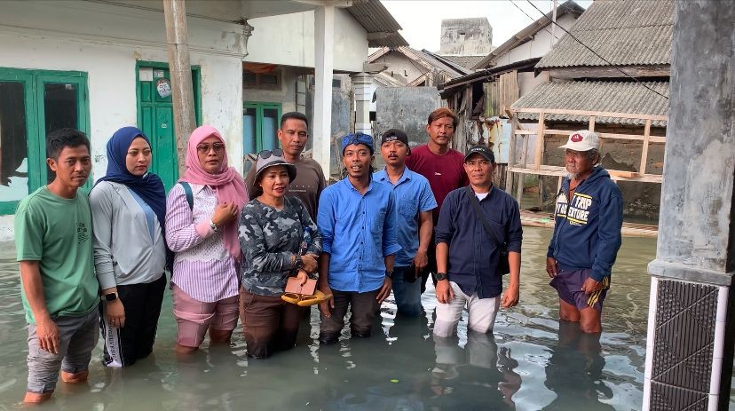 Relawan Egi Peduli Sambangi Korban Banjir di Sragi Lamsel