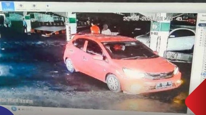 Mobil Brio berwarna merah hilang di Parkiran MBK Lampung