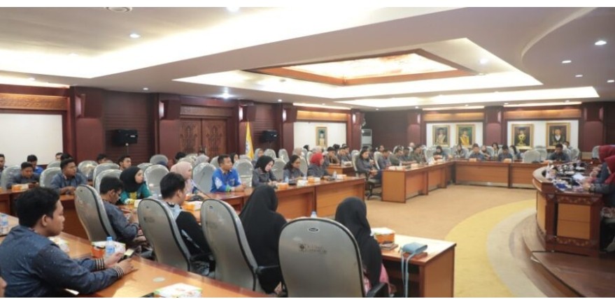 Rektor Lepas Kontingen Peksiminas Berlaga di UNJ