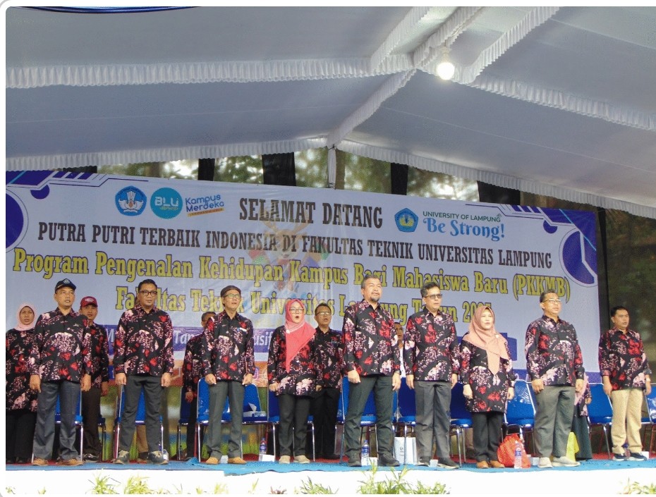 PKKMB Fakultas Teknik Unila 2025 Ditutup Meriah dengan Papermob 1.088 Mahasiswa Baru