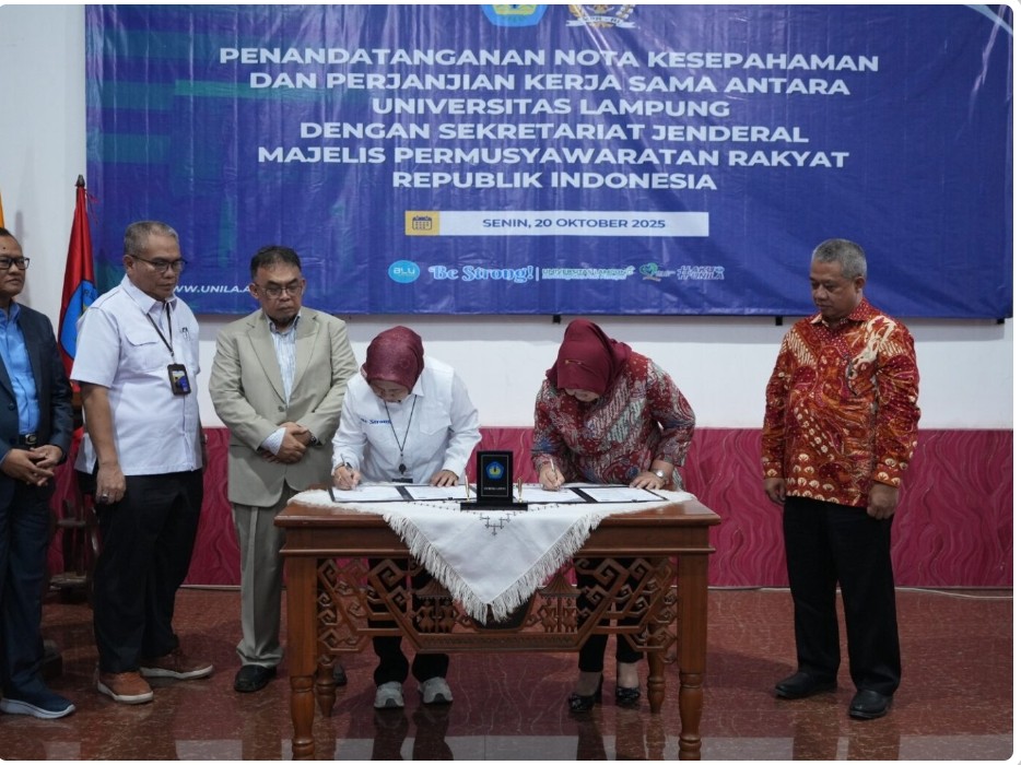 Unila dan Sekjen MPR RI Teken MoU Perkuat Kajian Ketatanegaraan