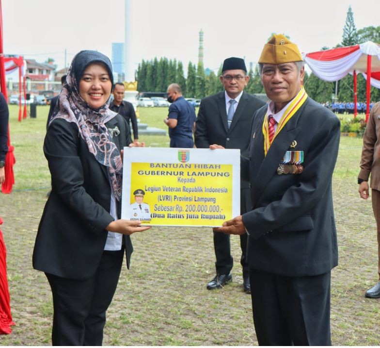 Peringati Hari Pahlawan Tahun 2022, Wagub Chusnunia Jadi Inspektur Upacara